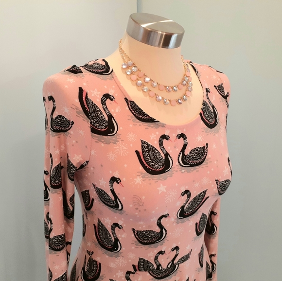 Dress - Picture 9 of 12